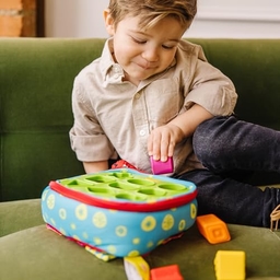 Melissa & Doug K's Kids Take-Along Shape Sorter