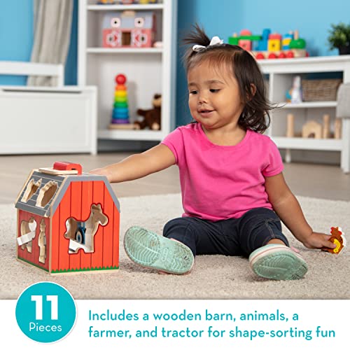 Melissa & Doug Wooden Take-Along Barn Toy with Flip-Up Roof